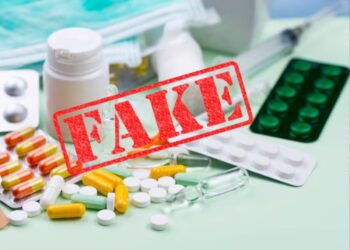 फर्जी फार्मा कंपनी के नाम पर ट्रामाडोल बनाने की साजिश नाकाम, 325 किलो कच्चा माल जब्त, प्लांट हेड गिरफ्तार