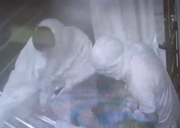 #Roorkee में मंदिर और दरगाह में एक साथ हुई चोरी – सुरक्षा पर उठे गंभीर सवाल, चौंकाने वाली घटना