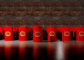 भारत ‘राष्ट्रीय हित’ की रक्षा के लिए जहाँ से सबसे अच्छा सौदा मिलेगा, वहीं से तेल खरीदेगा – अमेरिकी दबाव के बीच भारत के राजदूत का बयान