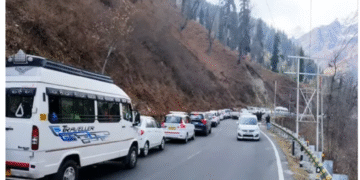 Green Tax in Uttarakhand: बाहरी वाहनों पर लगेगा ग्रीन टैक्स, हर साल बढ़ेगा 150 करोड़ का राजस्व