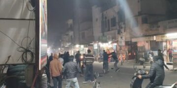 रुड़की में डीएवी कॉलेज के बाहर दो गुटों में मारपीट, फायरिंग से मचा हड़कंप