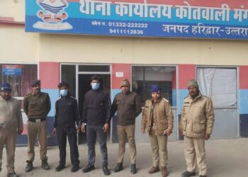 “मंगलौर: पुरानी रंजिश में फायरिंग, पुलिस ने पति-पत्नी सहित तीन आरोपियों को किया गिरफ्तार”