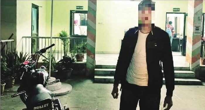 तेज आवाज बनी मुसीबत, रेट्रो साइलेंसर लगी बुलेट जब्त