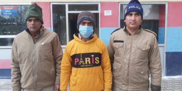 मंगलौर पुलिस की बड़ी कार्रवाई, 5 लीटर कच्ची शराब के साथ आरोपी गिरफ्तार…