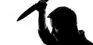 पत्नी की गला रेतकर हत्या, खुद थाने पहुंचा आरोपी पति…