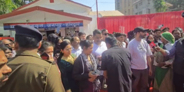 हरिद्वार पुलिस का ‘ऑपरेशन रिकवरी’: होली पर 140 खोए मोबाइल बरामद…