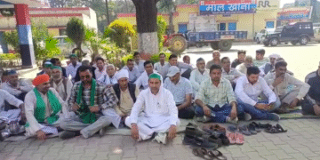 मंगलौर कोतवाली में किसानों का धरना, ट्यूबवेल मोटर चोरी पर आक्रोश…