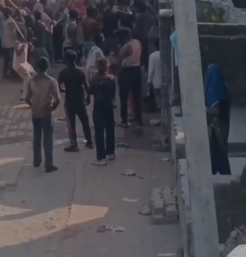 हरिद्वार के बिशनपुर कुंडी में होली के दौरान दो पक्षों में हिंसक झड़प, लाठी-डंडे चले…