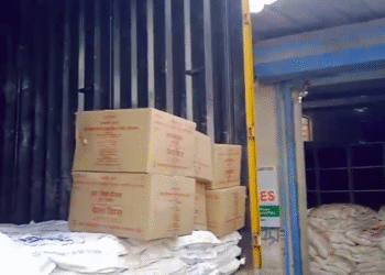 आंगनबाड़ी राशन को लेकर बड़ा खुलासा, डीएम सविन बंसल की गोदाम पर छापेमारी में मिली अनियमितताएं…