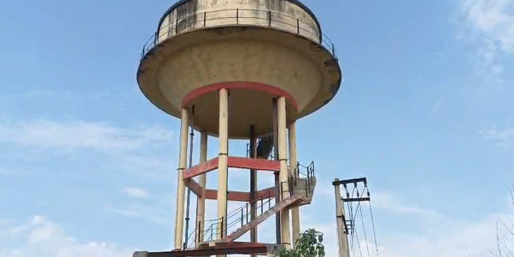 रुड़की के लाठरदेवा शेख में करोड़ों की पानी योजना फेल, बूंद-बूंद को तरस रहे ग्रामीण…