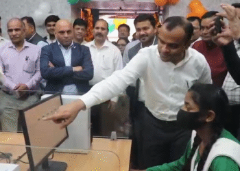 रुड़की में AI शिक्षा की शुरुआत, सरकारी स्कूलों के छात्रों को मिला डिजिटल मंच…