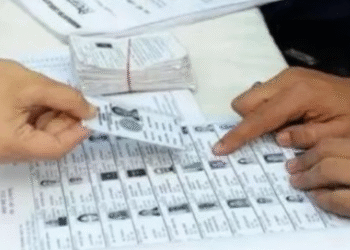 बीएलओ मैपिंग में सुस्ती पर तीन जिलों के ईआरओ को नोटिस…