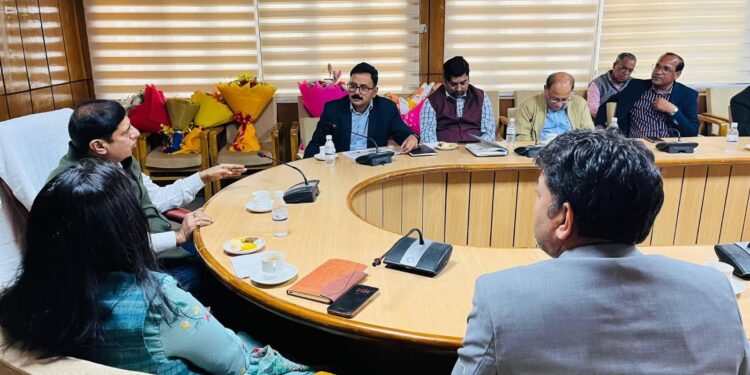 देहरादून में परिवहन मंत्री की बड़ी समीक्षा बैठक, चारधाम यात्रा और कुंभ के लिए परिवहन व्यवस्था मजबूत करने के निर्देश…