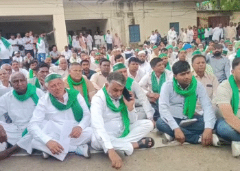 रुड़की में किसानों का हल्ला बोल: बिजली बिल, स्मार्ट मीटर के खिलाफ सड़कों पर उतरे किसान…