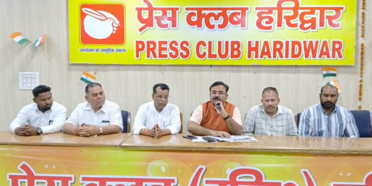 चारधाम यात्रा व्यवस्थाओं पर कांग्रेस का हमला, आलोक शर्मा बोले- सरकार सिर्फ बैठकों में व्यस्त…